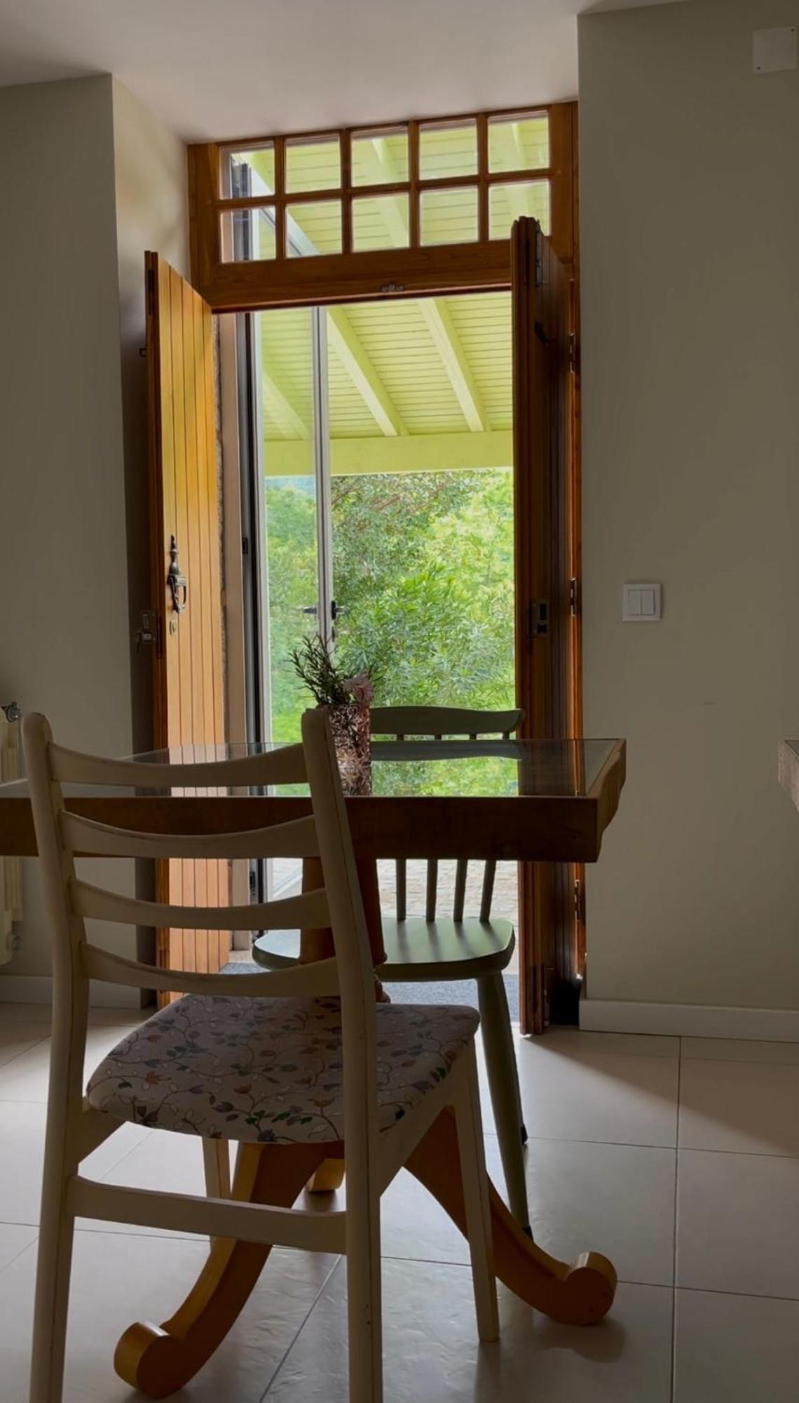 Casa Da Ribeira Do Cirio Guest House Seia Eksteriør bilde
